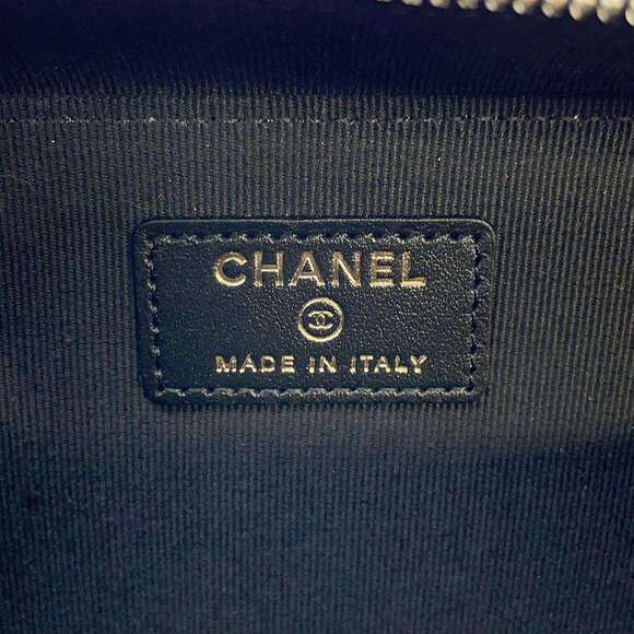 Chanel Phone Case Boy Caviar Leather #116120C27B - Picture 7 of 8